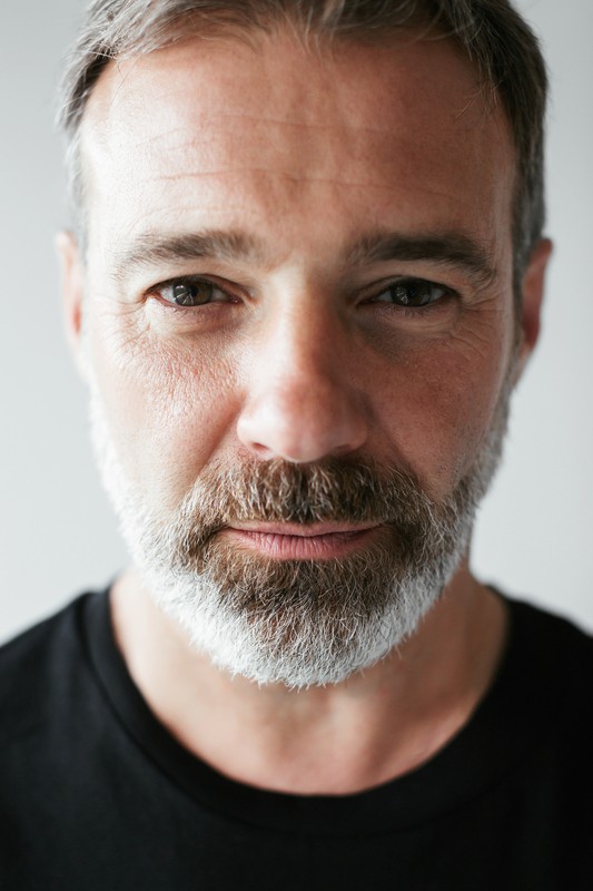 Testimonial_Carbon_536x800